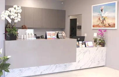 Fakheri Azita MD - Dermatologist in Tarzana