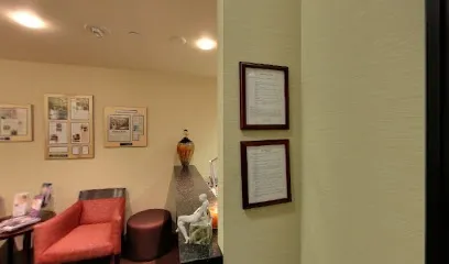 Linda Li, MD