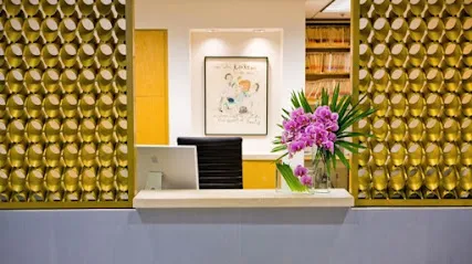 The Kopelson Clinic